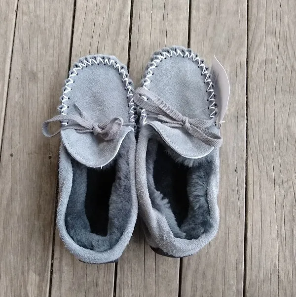 Glen Moccasin Sheepskin Slipper