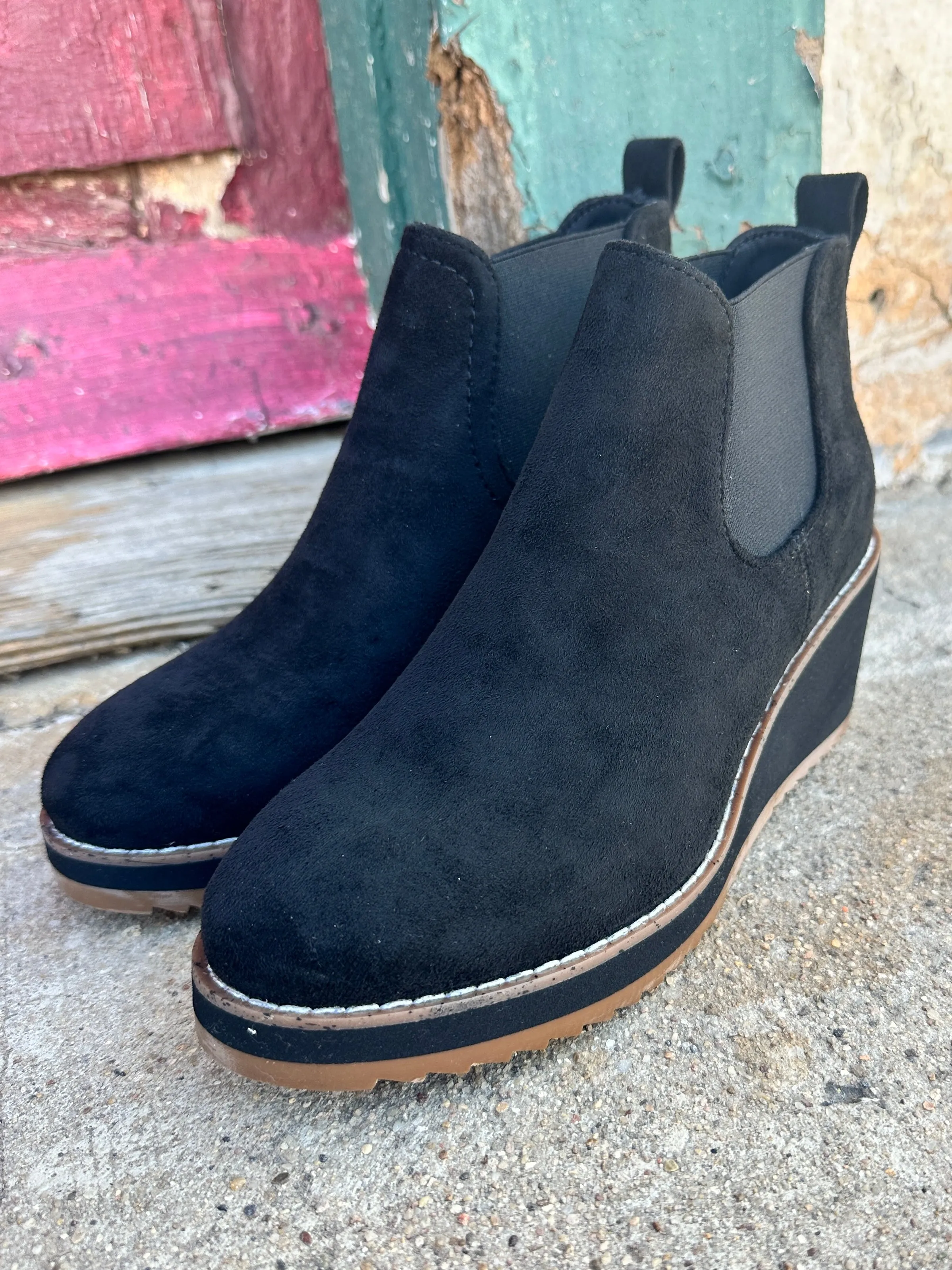 Love You A Latte Black Boot