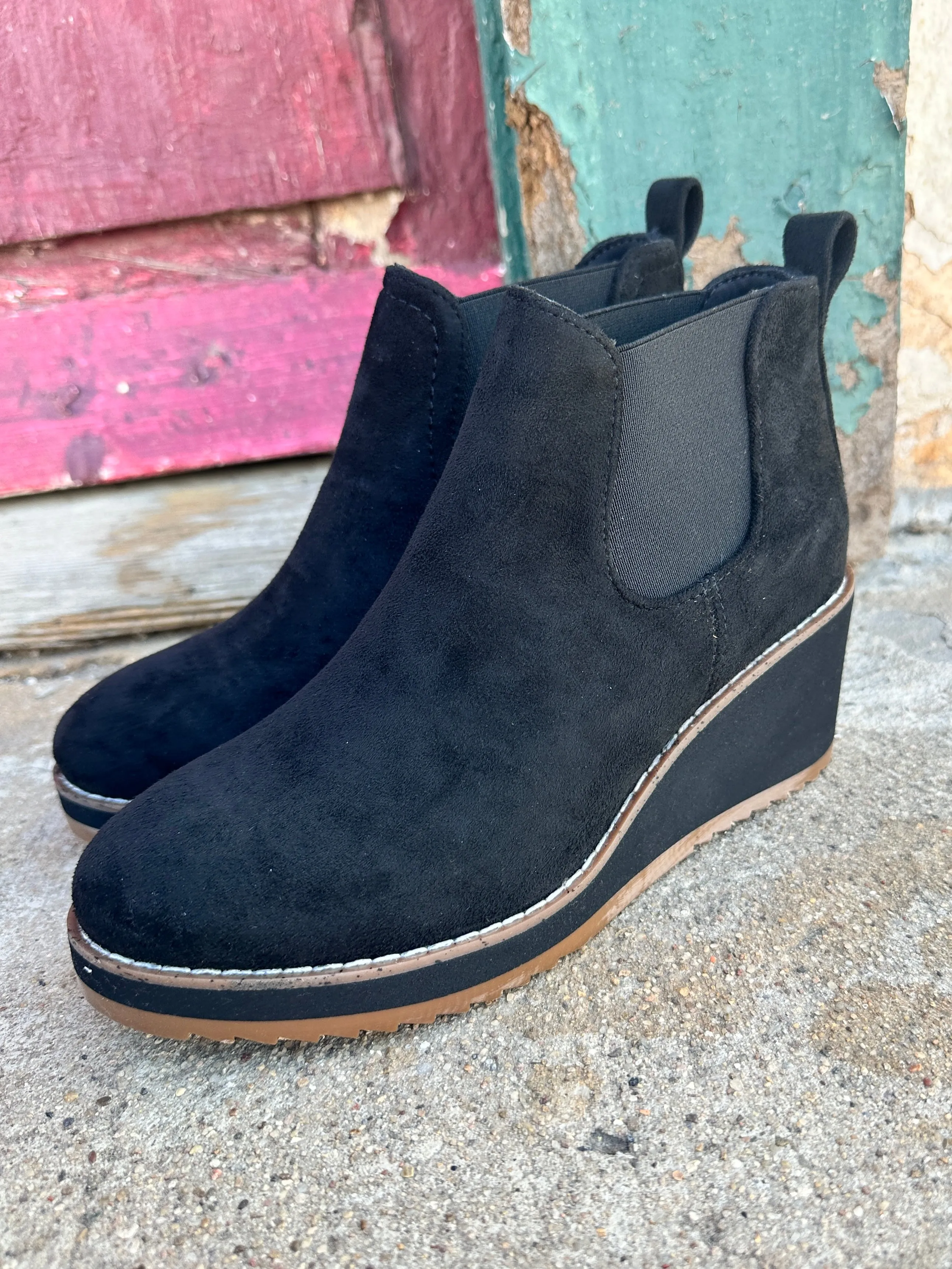 Love You A Latte Black Boot